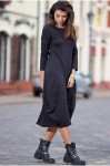 czarna sukienka damska maxi do sneakersów na wiosnę.jpg