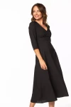 ponadczasowa biznesowa sukienka czarna midi ze zwiewnym dołem z dekoltem V na imprezę firmową.webp