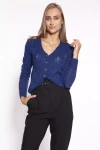 kobaltowy swobodny sweter damski z zapięciem na ozdobne guziki z cienkiej dzianiny z domieszką wełny.webp