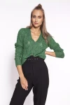zielony sweterek damski na wiosnę do codziennych stylizacji z zapięciem na guziki.webp