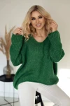 zielony oversizowy sweter damski asymetryczny z dekoltem w serek na zimę.webp