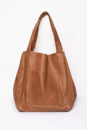 elegancka torba na ramię w stylu shopper.webp