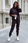 kobiecy komplet dresów w kolorze czekoladowym.webp