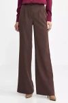 szerokie spodnie damskie w kolorze brązowym.webp