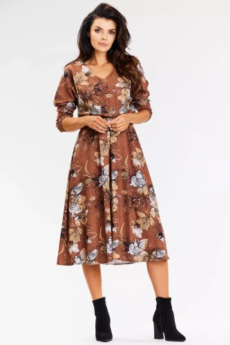 romantyczna sukienka na wyjątkowe okazje.webp