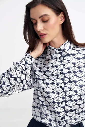 koszula damska w ciekawy wzór.webp