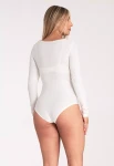 eleganckie body damskie w kolorze białym.webp