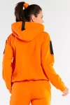 casualowa bluza z zabudowanym dekoltem.webp