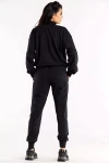 modny dres damski w kolorze czarnym.webp