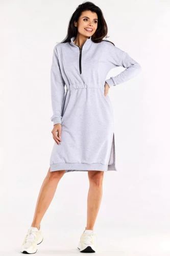 szara sukienka dzienna na jesień.webp