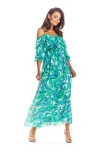 letnia sukienka maxi w tropikalne wzory.webp