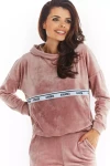różowa bluza do casualowych stylizacji