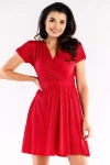 Czerwona sukienka z elastyczną talią.webp
