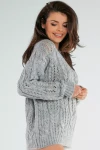 sweter oversize o ażurowym splocie