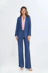 Taliowana marynarka damska w stylu biznesowym.webp