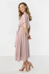 lniana sukienka midi brudny róż elegancka.webp