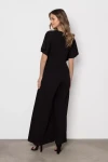 czarny kombinezon damski z szerokimi nogawkami typu wide leg.webp