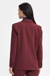Elegancka marynarka damska dwurzędowa do stylizacji biznesowych bordo.webp