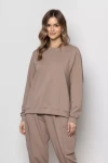 Damska bluza o prostym fasonie do codziennych stylizacji latte.webp
